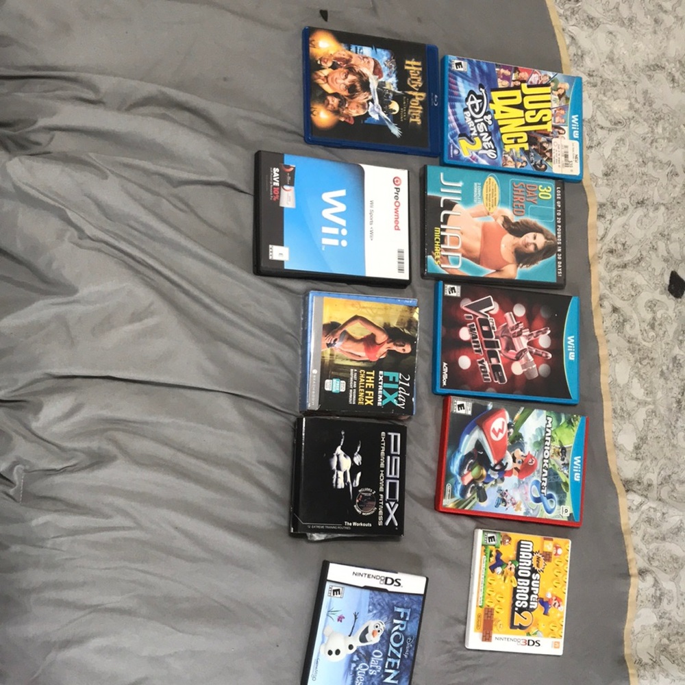 Ariety of games and workout videos. For wii, DS3, 21 day fix